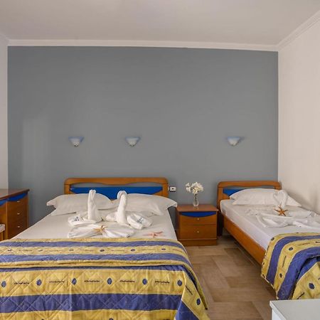 Mare Vita Apartments Нидри Экстерьер фото